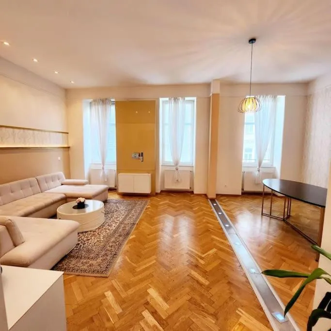 Urban Chic Retreat! Stadtapartment, zentrale Lage