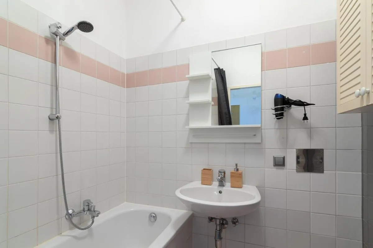 Vienna Central Station Accommodation - 3