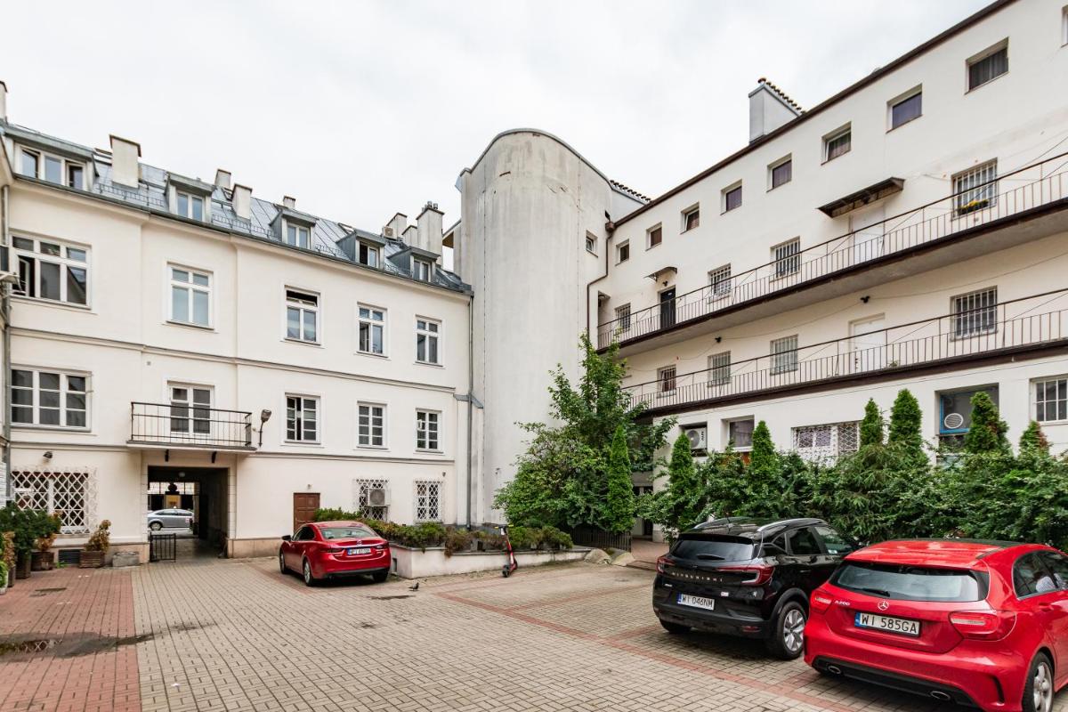 Image 5 of Apartment Chmielna 2 by Your Freedom