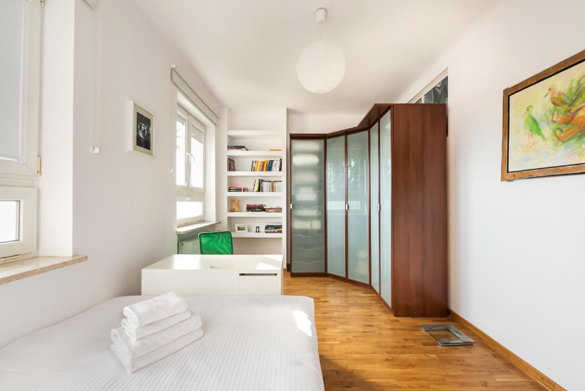 Image 1 of Plac Wilsona 2-Bedroom Apartment