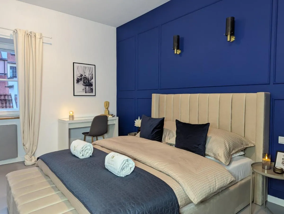 Image 6 of Bella Luna Luxury Suites – Chic Residence in Historic Square
