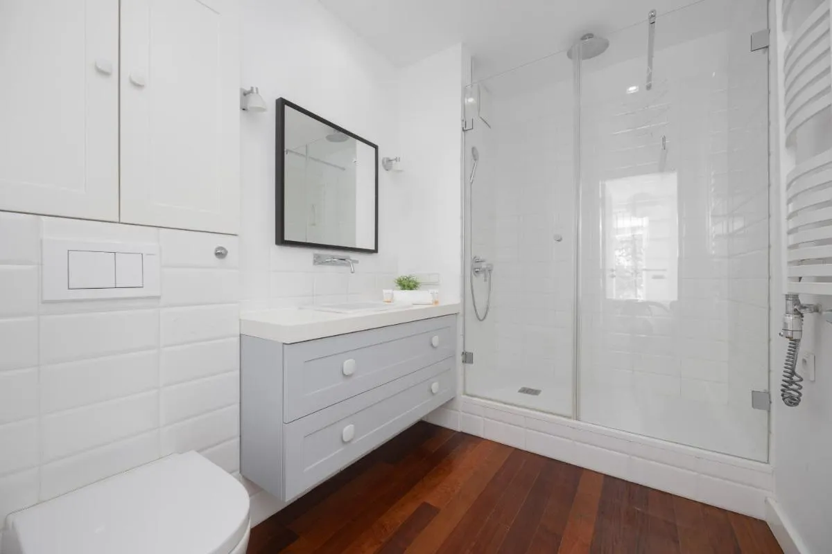 Image 4 of Charming Apartment with Parking by Noclegi Renters