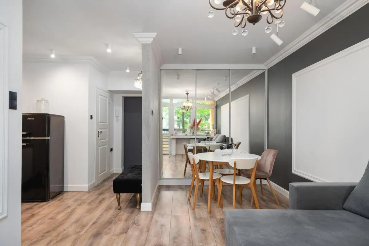 Image 3 of Chic Apartments – Modern and Cozy – Central Location – Solidarności