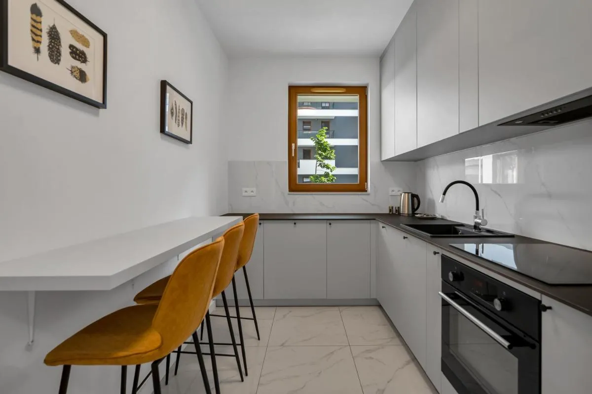 Image 5 of Kasprzaka 29A Business Apartments N2 – Parking, Balcony, Targi Expo – by Rentujemy