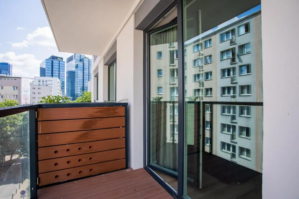 Image 5 of Urban Chic – Cozy Studio Apartment – City Center – Sienna street