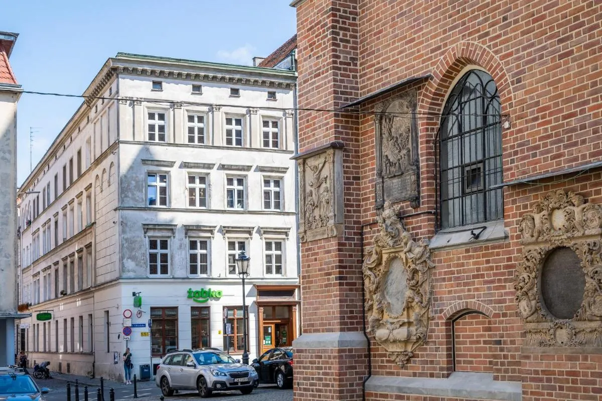 Image 5 of 2/3 APARTMENTS Old Town