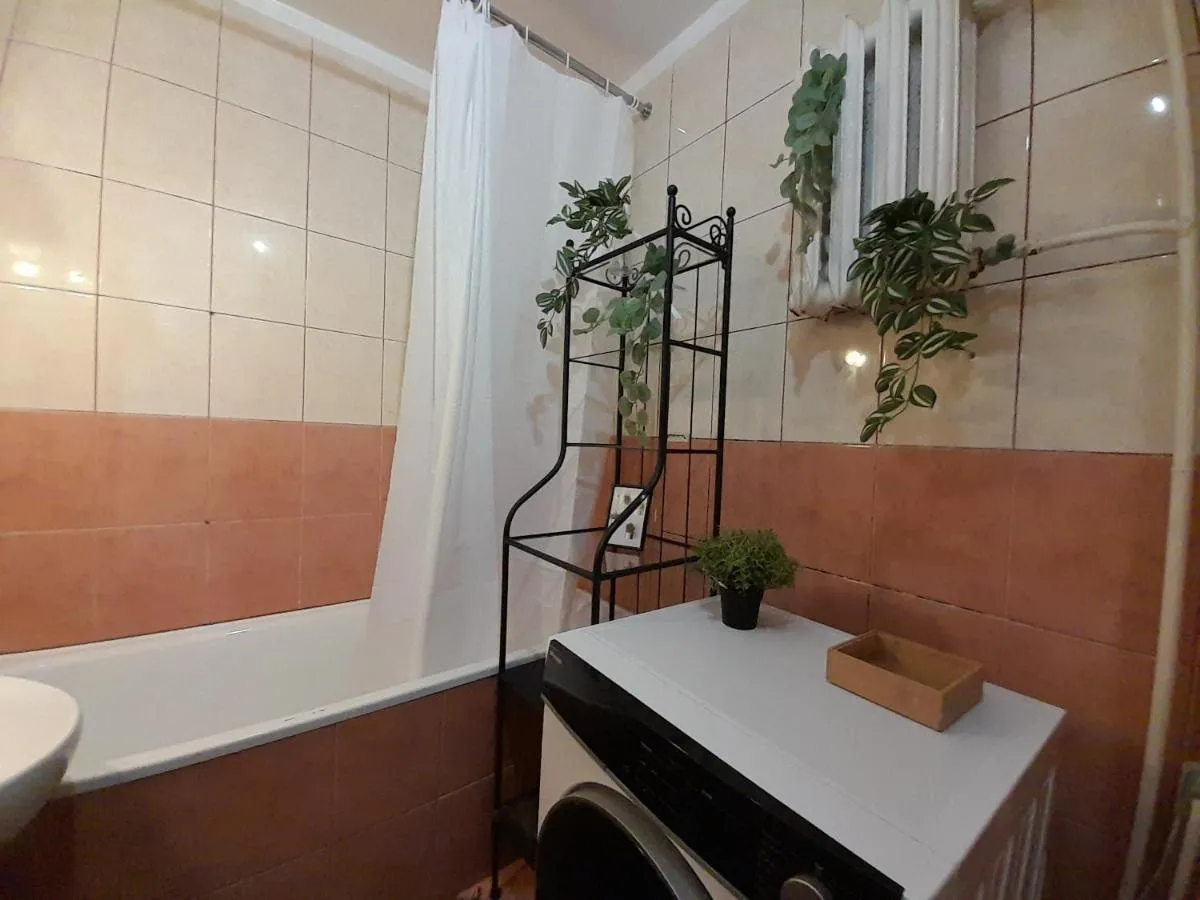 Image 6 of Apartament Familly Hostello – 5 osobnych pokoi, blisko Areny i Lotniska