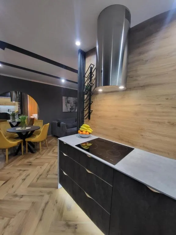 Image of BlackStar Apartment