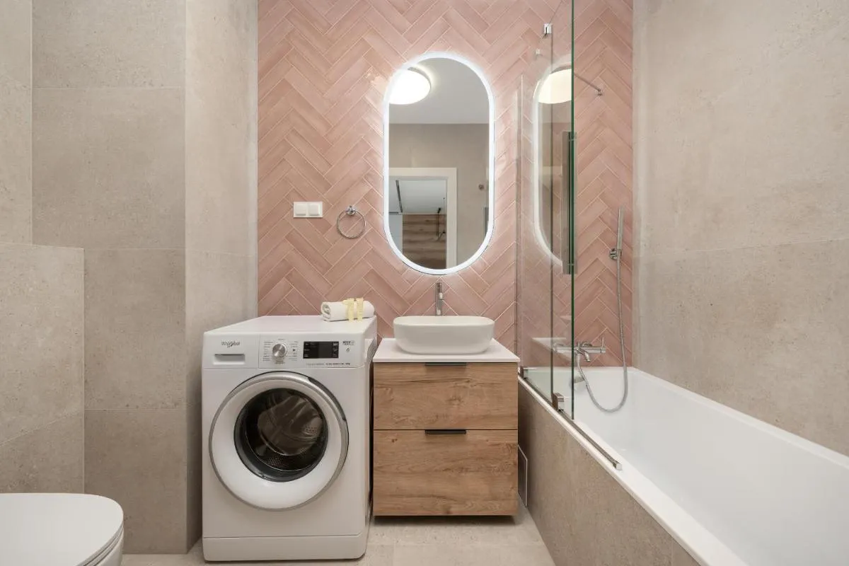 Image 6 of Eleganckie Apartamenty z Parkingiem Blisko Starego Miasta by Noclegi Renters