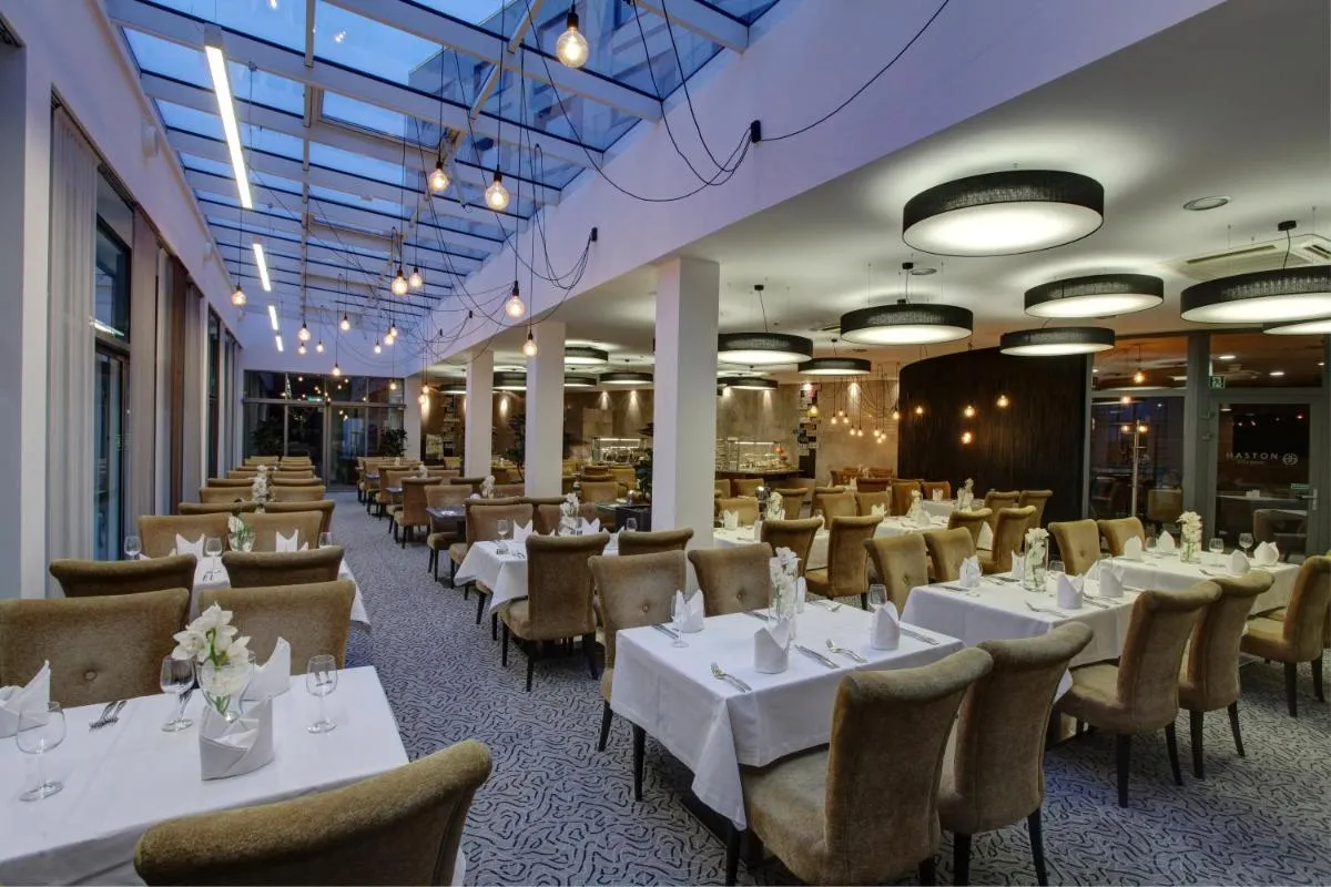 Image 2 of Haston City Hotel