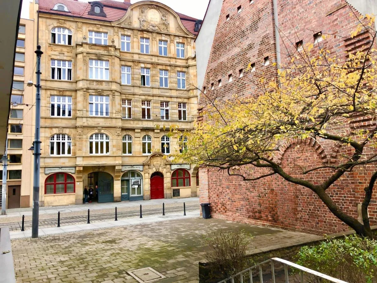 Image 5 of Old Town Romantic Apartment. Breslau-Wroclaw.