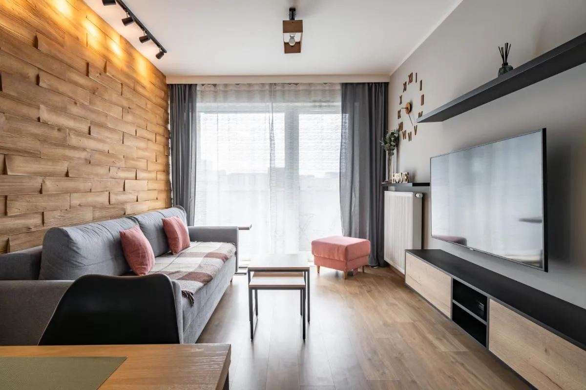 Image 1 of RentPlanet – Apartament Małopanewska