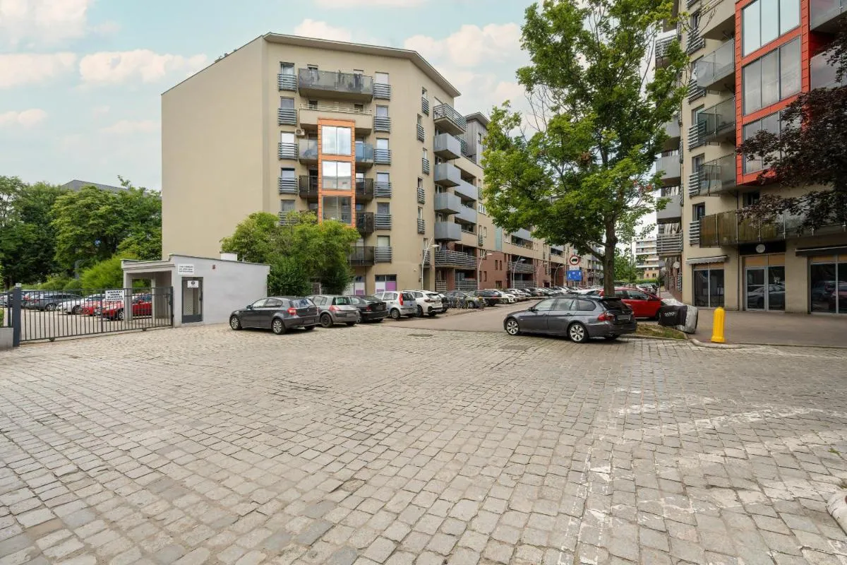 Image 5 of Rodzinne Studio z Parkingiem Sky Tower Centrum by Noclegi Renters