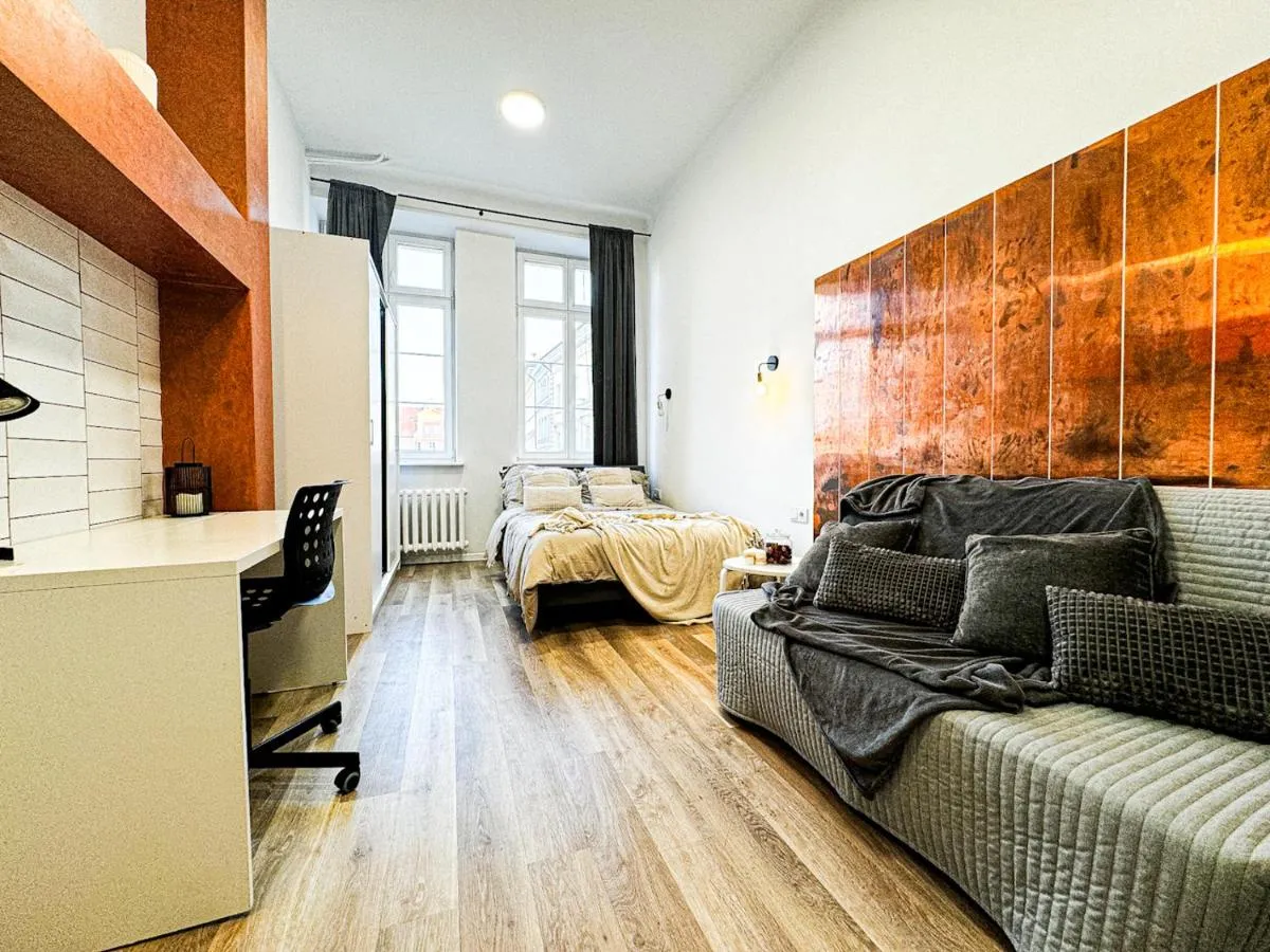 Image 4 of 1min Walk to Market Square, Beautiful Views! Stylish 1BR Kitchen
