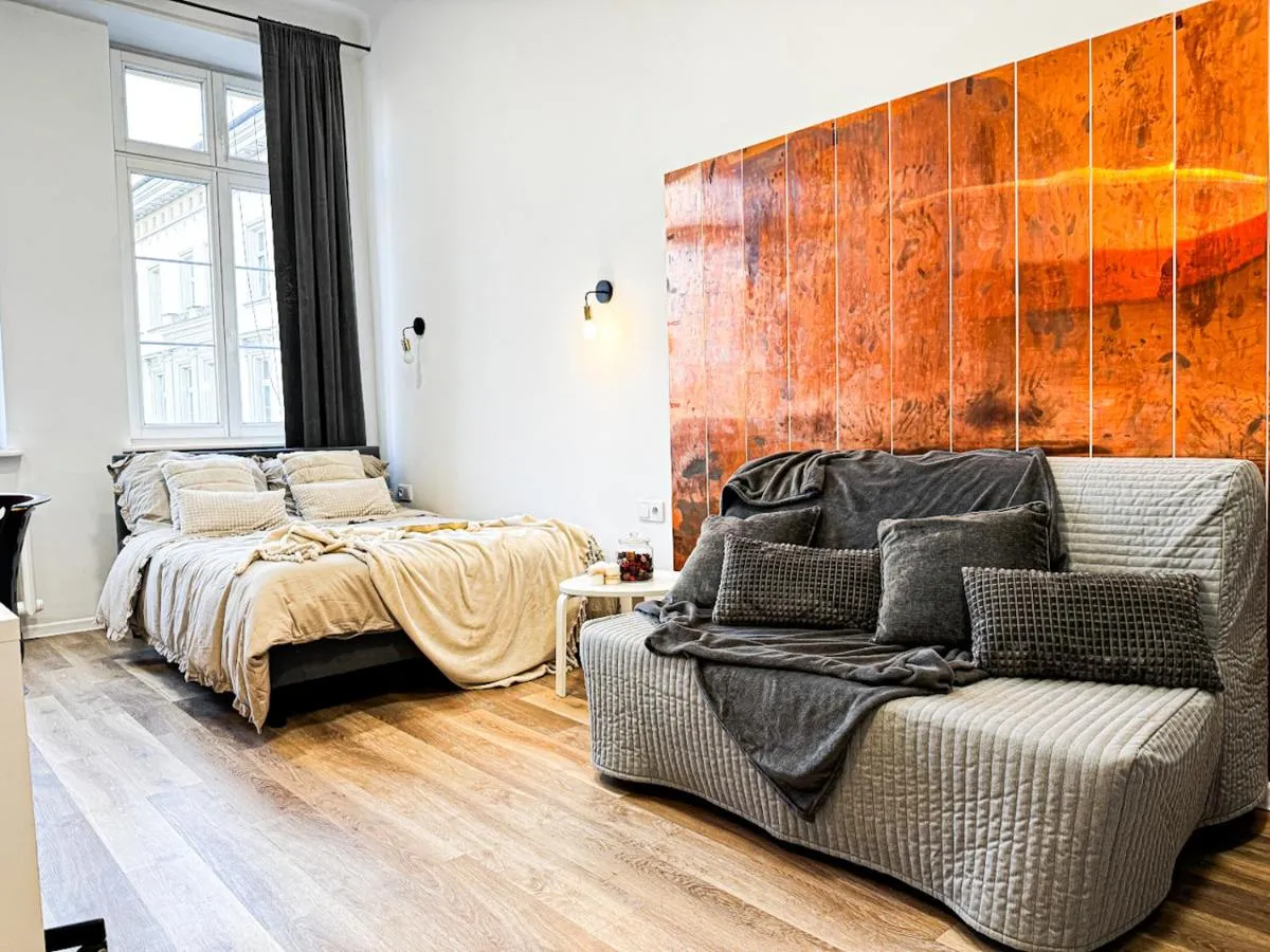 Image 1 of 1min Walk to Market Square, Beautiful Views! Stylish 1BR Kitchen