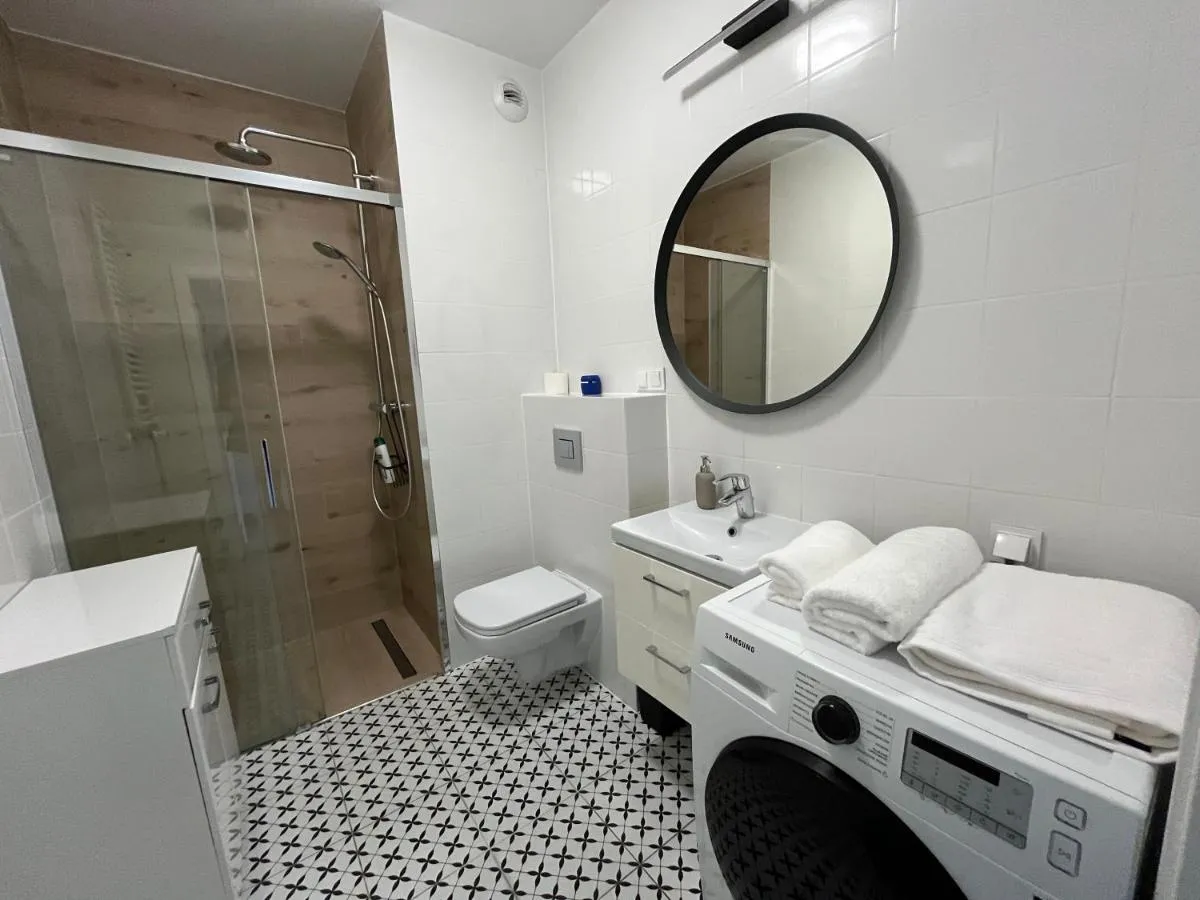 Image 2 of Apartament 60