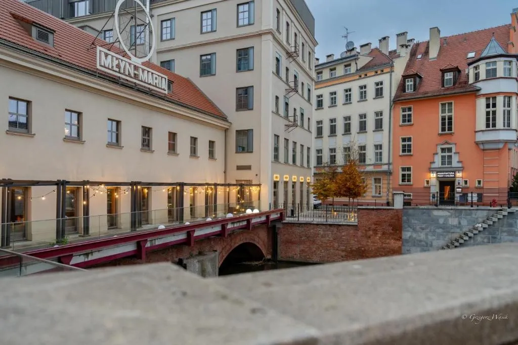 Image of Apartament AleMłyn – na wyspie Słodowej, z balkonem i pięknym widokiem- SpaceApart