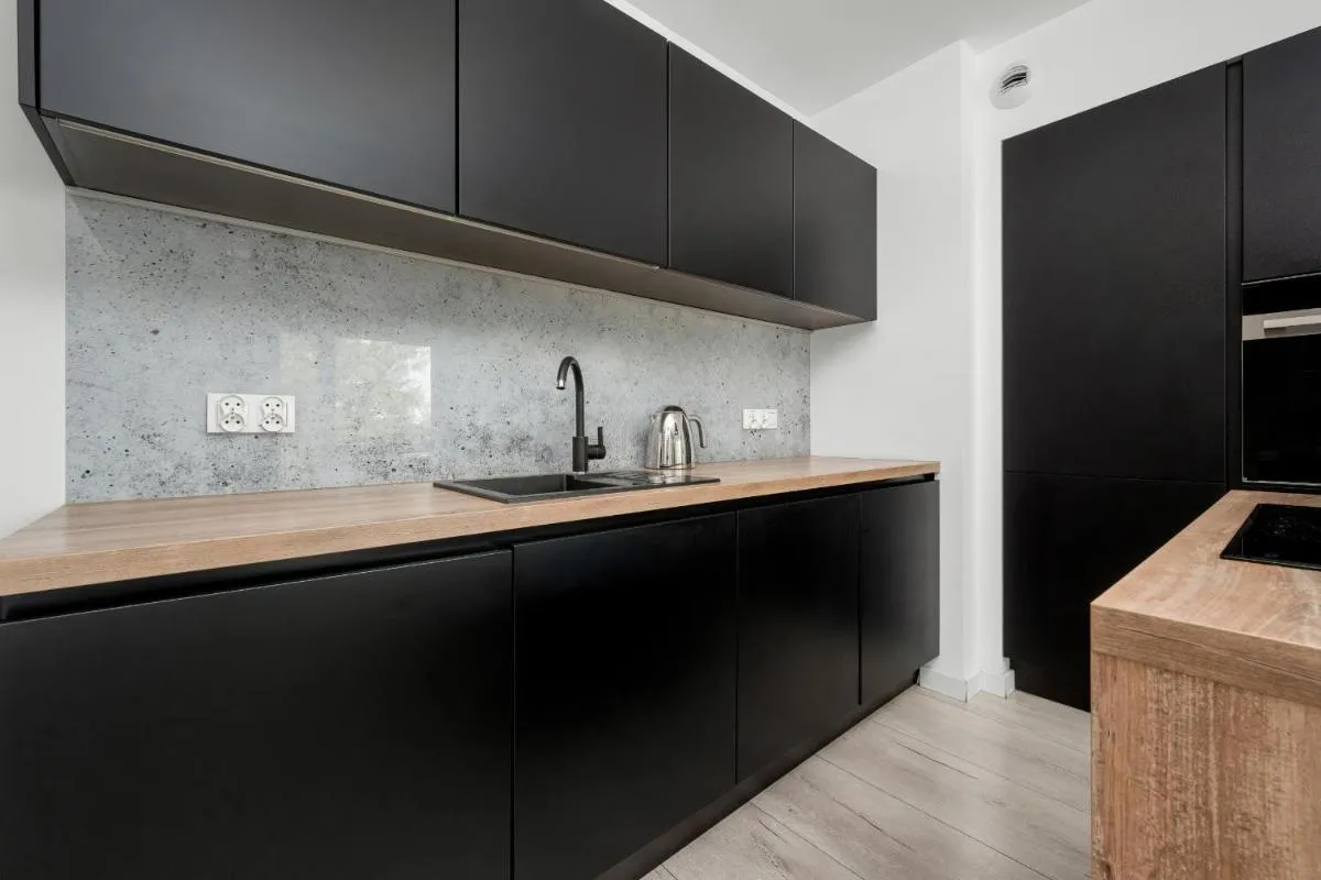 Image 2 of Apartament Blisko Rzeki Tuż przy Porcie we Wrocławiu z Parkingiem by Noclegi Renters