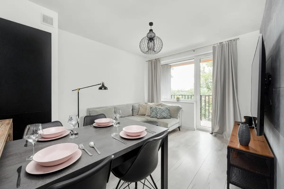 Image 4 of Apartament Blisko Rzeki Tuż przy Porcie we Wrocławiu z Parkingiem by Noclegi Renters