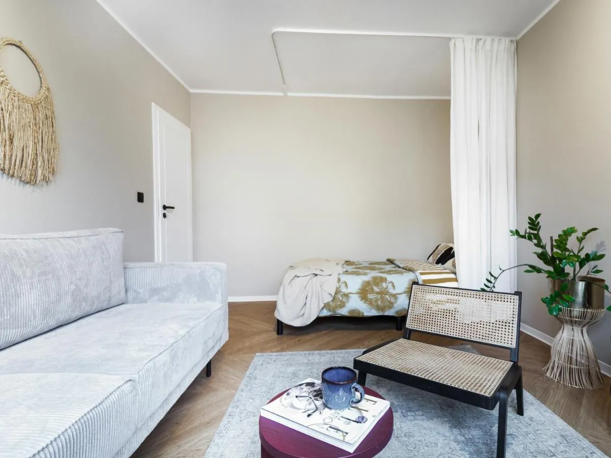 Image 1 of Apartament Good Morning Wrocław 1 piętro – Klima – 100m Rynek – Netflix – Parking w cenie