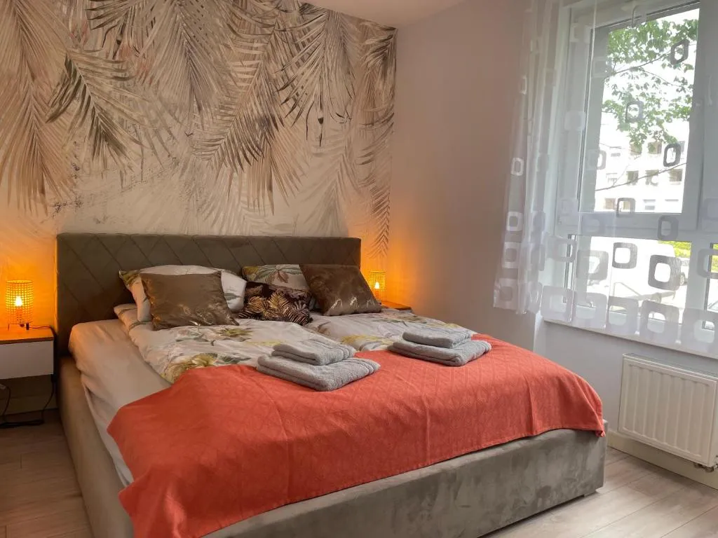 Image of Apartament – jak w domu – 130m2 z Tarasem i ogródkiem