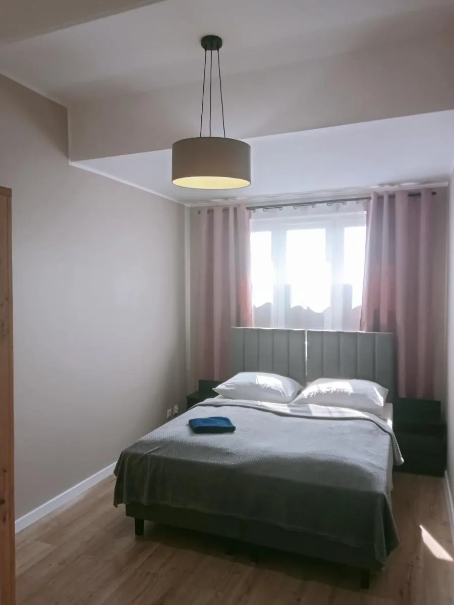 Image 3 of Apartament z Widokiem, wygodny Apartament z sypialnią, kuchnią i salonem, 47m2, bezpłatny garaż