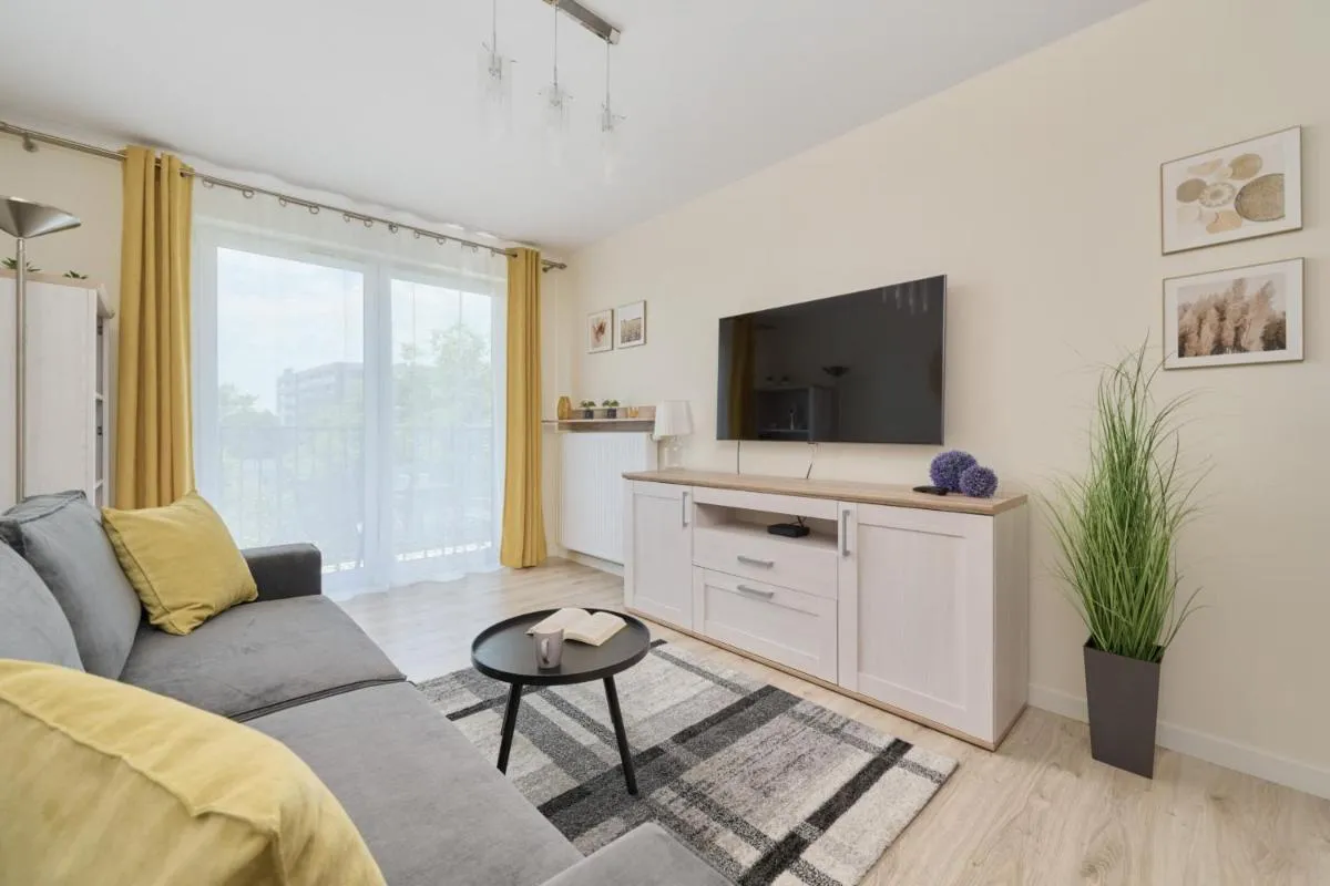 Image 4 of Apartment Piękna with PARKING Wrocław by Noclegi Renters