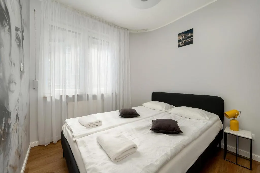 Image of Apartment Wroclaw Jedności Narodowej by Noclegi Renters