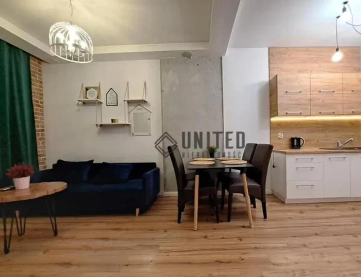 Image 6 of Apartment with terrace, next to the train station and OLD town