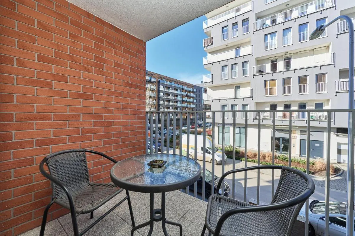 Image 3 of Apartments Dmowskiego Kępa Mieszczańska by Noclegi Renters