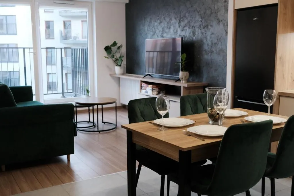 Image of Apartments Space and More, Dmowskiego – 20 minut do RYNKU, Self Check-In 24H, Parking