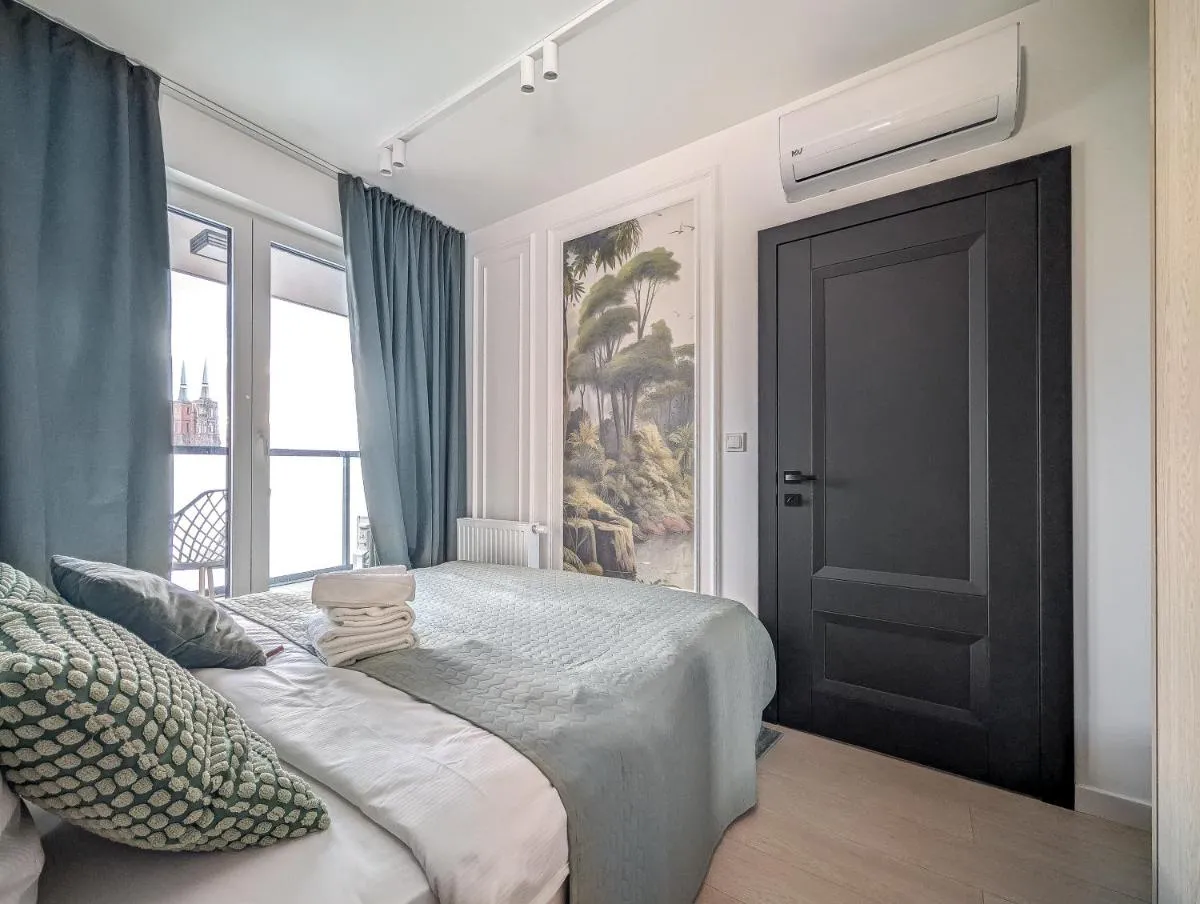 Image 1 of Botanical Garden Prestige Apartment
