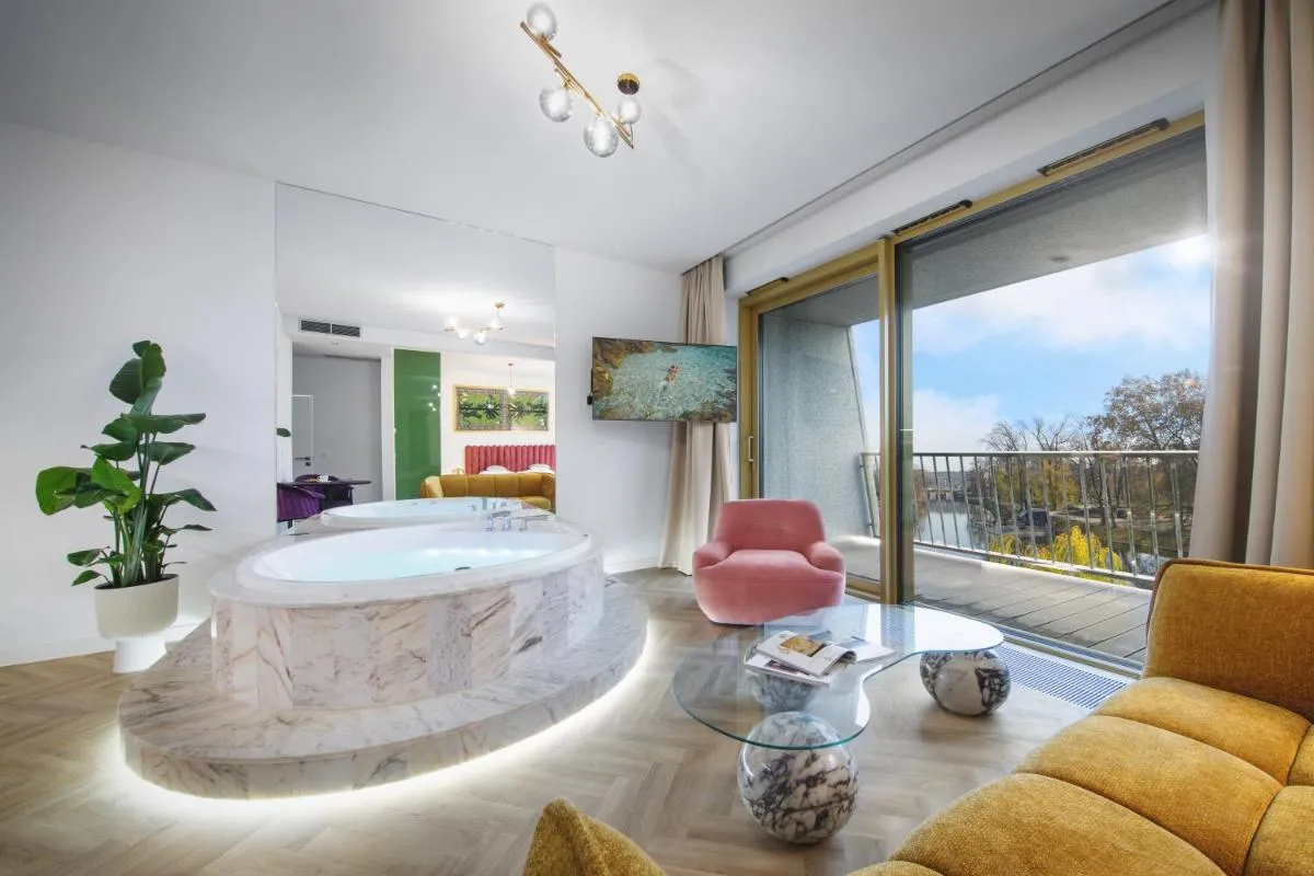 Image 4 of Boulevard Drobnera Residence – Apartamenty z widokiem na Odrę