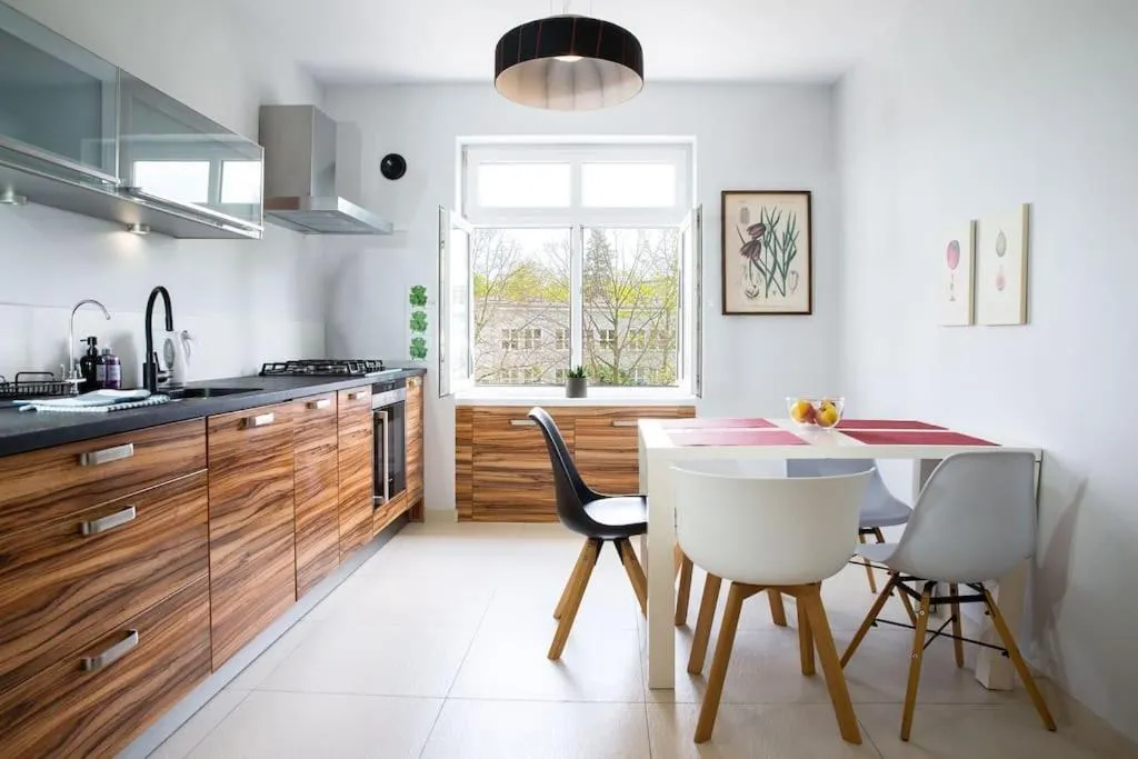 Image 1 of Bright apartment by the park & the river