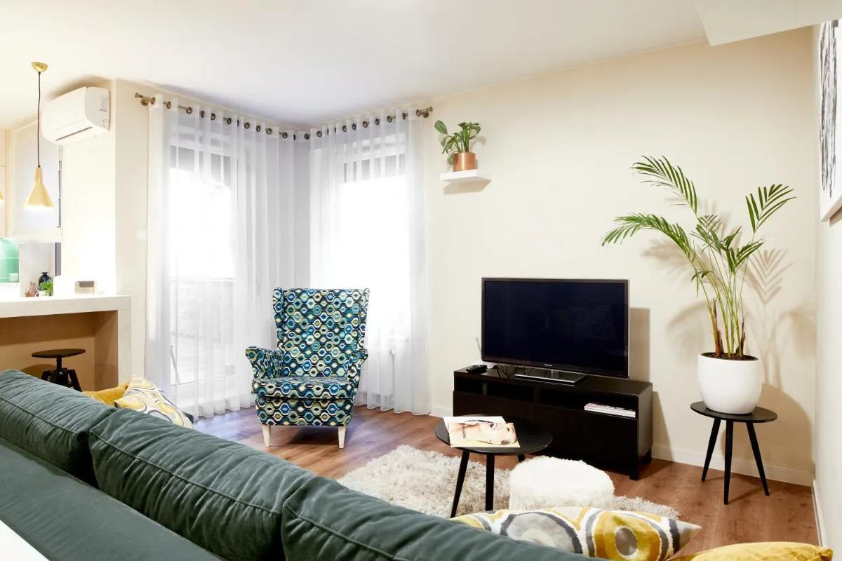 Image 4 of Cleopatra Apartment