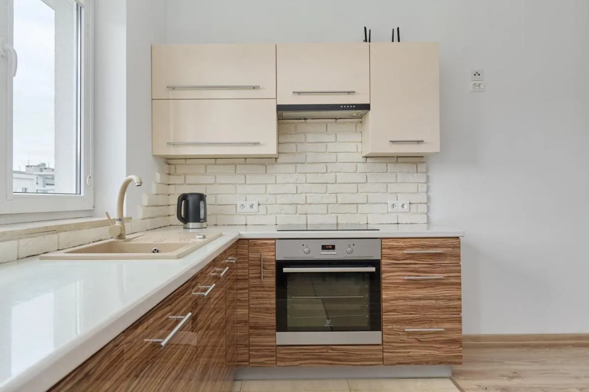 Image 2 of Comfortable & Cozy Studio with Balcony – Klimasa by Noclegi Renters