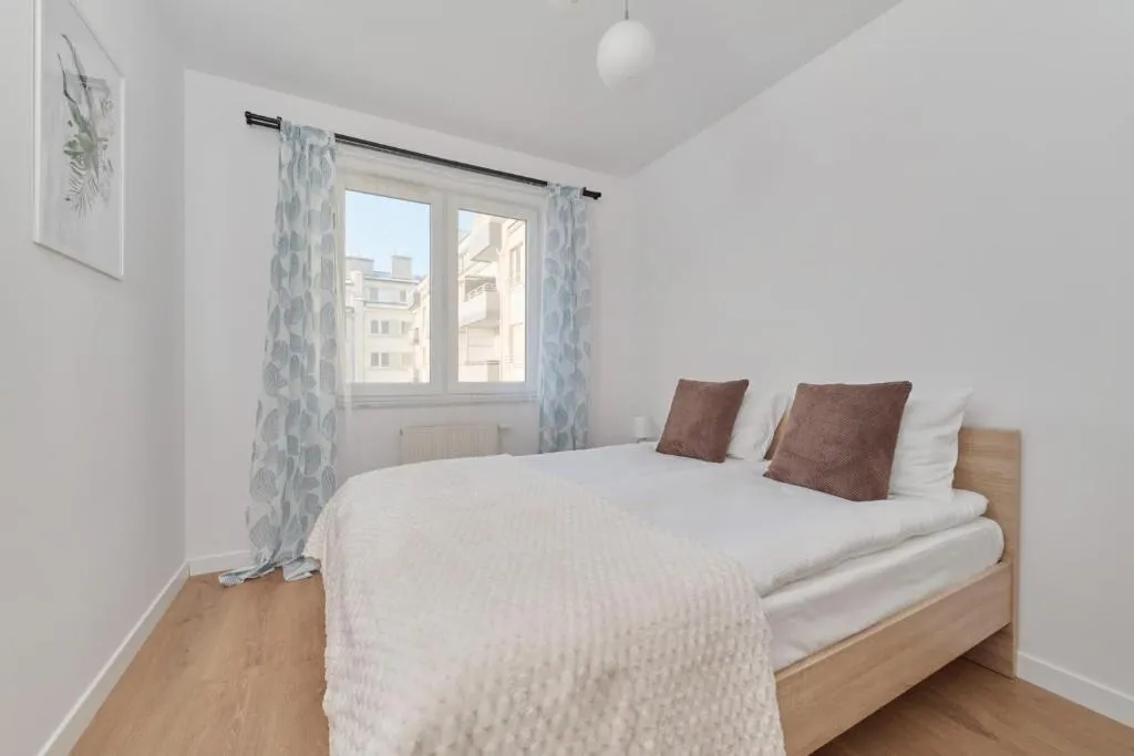 Image of Cozy Apartment Klimasa with Balcony in Wrocław by Noclegi Renters