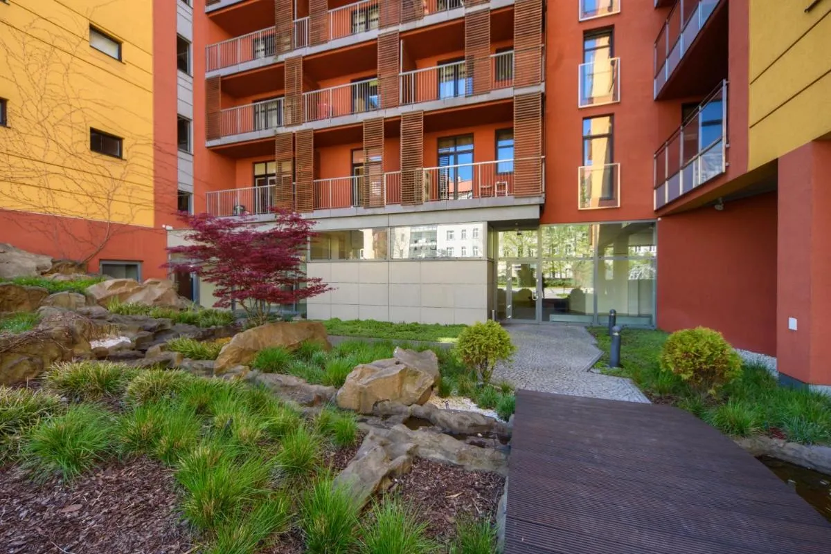 Image 2 of Elegancki apartament od dziedzińca, 60m2, parking, Rynek 700 m