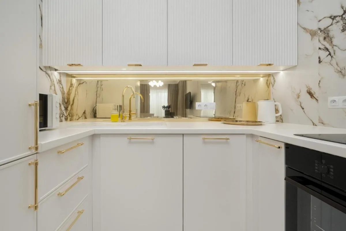 Image 5 of Elegant Apartment with Parking on Kępa Mieszczańska Wrocław by Renters Prestige