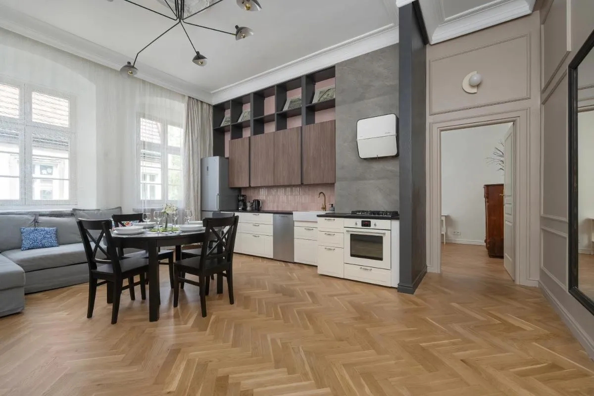 Image 3 of Exclusive Old Town Apartment by Noclegi Renters