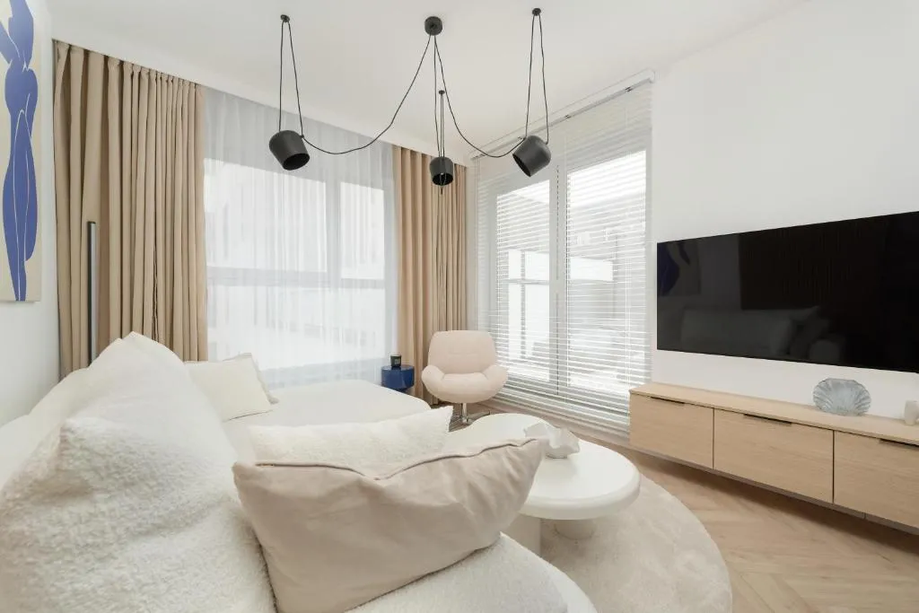 Image of Gwiaździsta Elegant Apartment for 6 Guests with Balcony & Parking by Noclegi Renters
