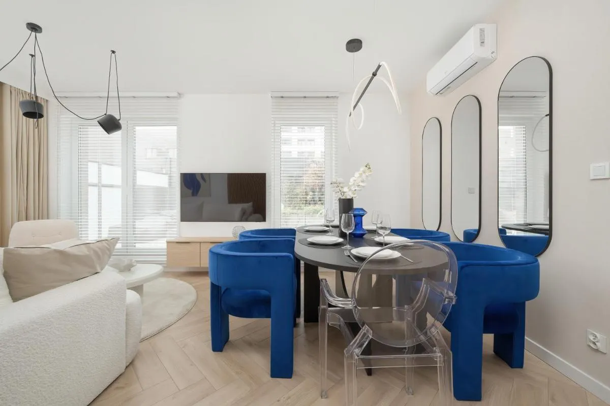 Image 4 of Gwiaździsta Elegant Apartment for 6 Guests with Balcony & Parking by Noclegi Renters