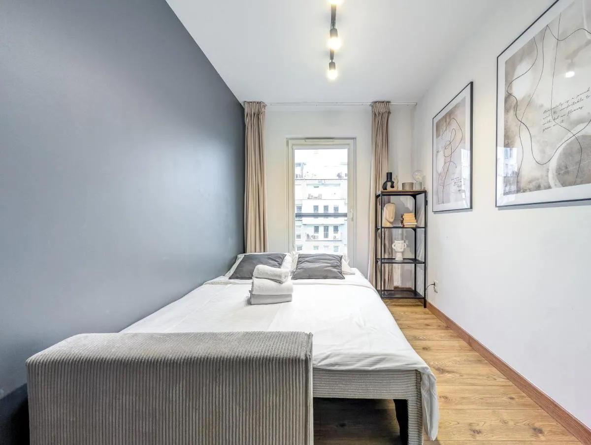 Image 1 of Kępa Mieszczańska Superior Apartment