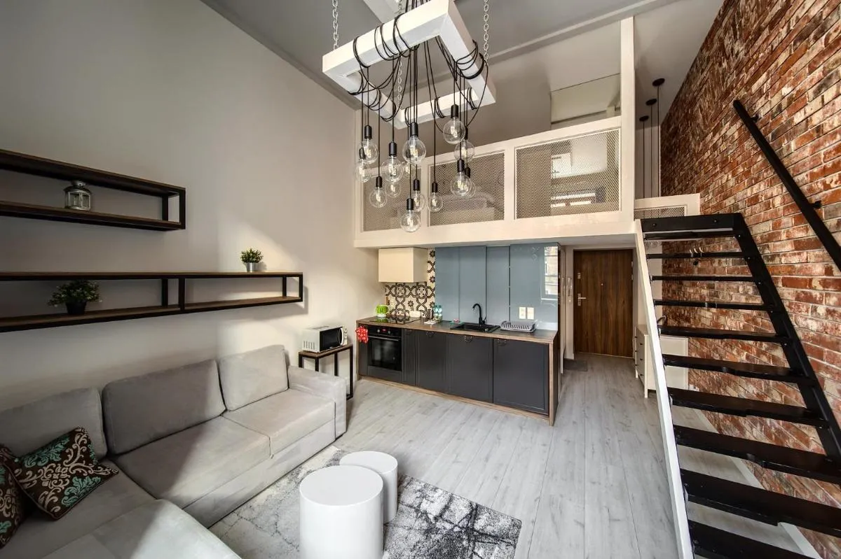 Image 3 of Loft Studio with Mezzanine
