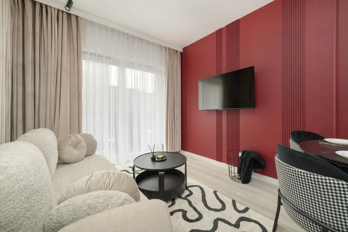 Image 6 of Luksusowy Apartament w Centrum Wrocławia Blisko Parku z Klimatyzacją w Salonie by Noclegi Renters