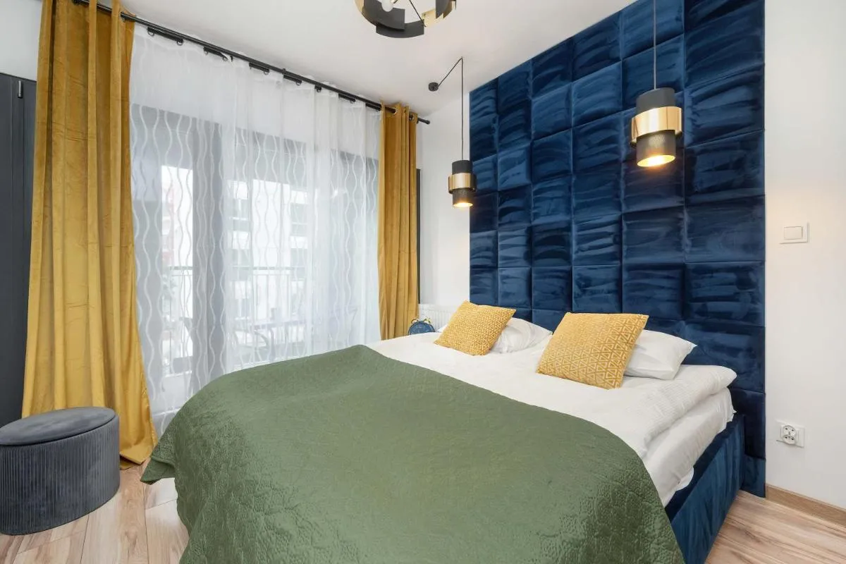 Image 1 of Lux Traugutta Apartment with Air Conditioning and Parking by Noclegi Renters