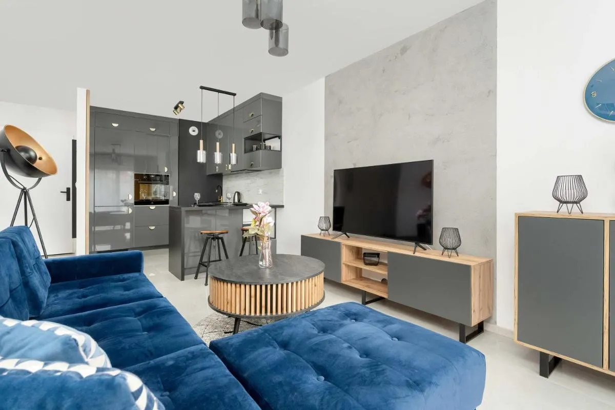 Image 2 of Lux Traugutta Apartment with Air Conditioning and Parking by Noclegi Renters