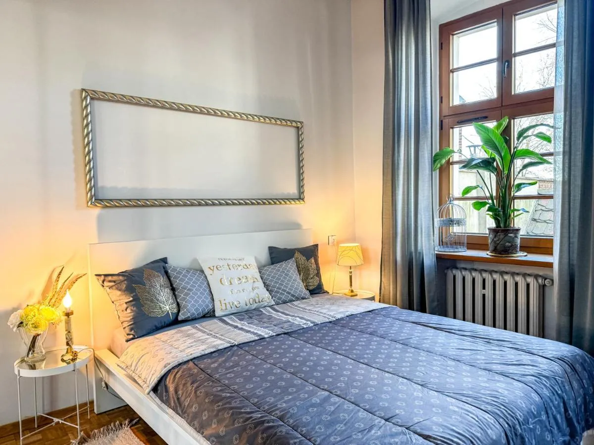 Image 4 of Luxury Decor & Amazing Island Views, Center! 5mins Rynek