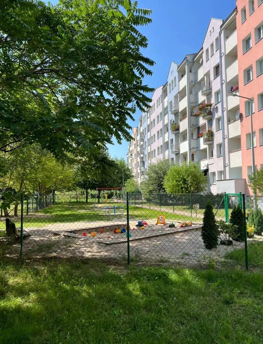 Image 6 of Mieszkanie 3 pokojowe dla rodzin, z zabawkami, w centrum blisko Aquaparku