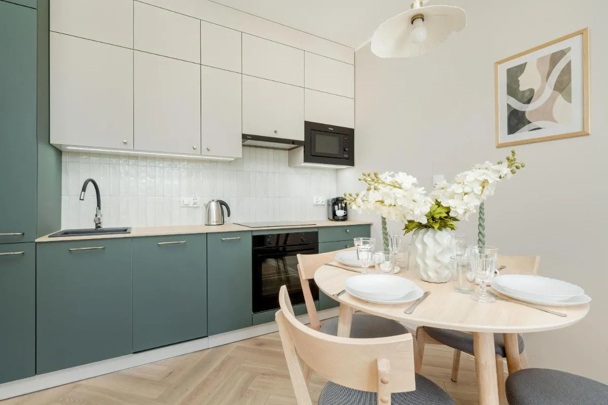 Image 3 of Modern Apartment with Parking and Air-Conditioning in Wrocław by Noclegi Renters